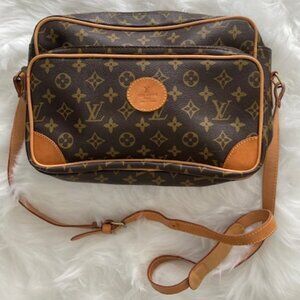 Vintage 80s/90s Monogram Style Crossbody Bag – Classic Brown & Tan